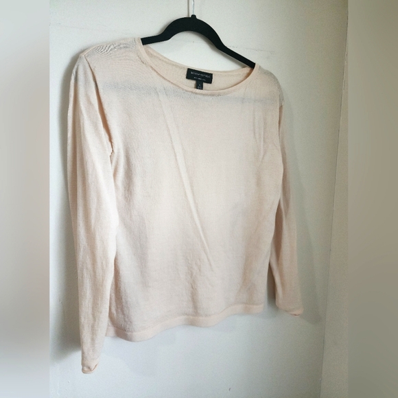 Sweater - Picture 2 of 3